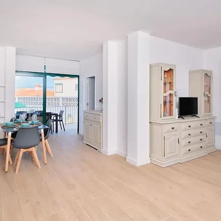 Eden Marine Rest Cove Apartman